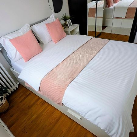 Entire 60M2 Apartment - Close To Paris - Parking - Kitchen - 2Min Rerb - Olympic'24 Bourg-la-Reine Zewnętrze zdjęcie
