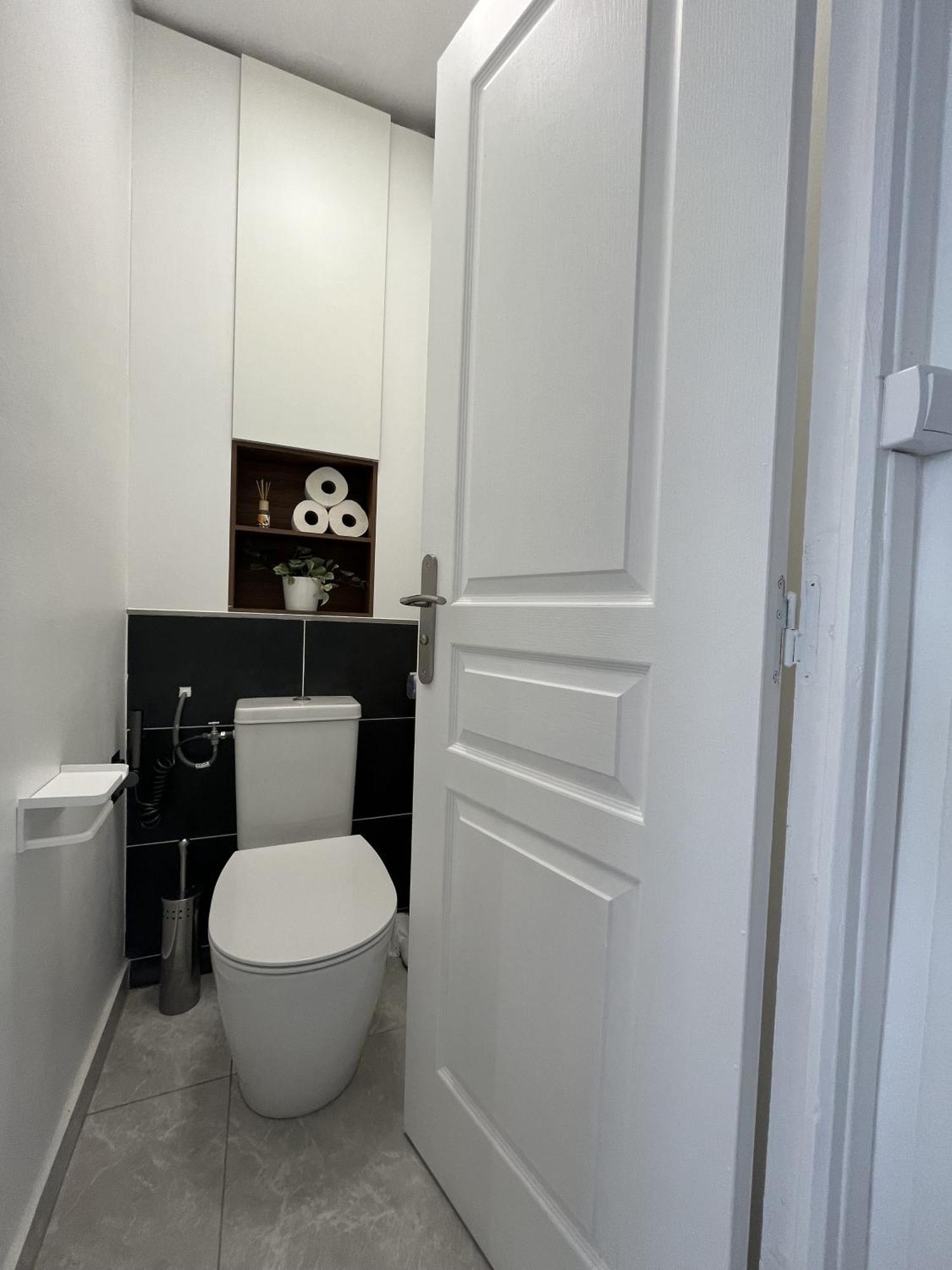 Entire 60M2 Apartment - Close To Paris - Parking - Kitchen - 2Min Rerb - Olympic'24 Bourg-la-Reine Zewnętrze zdjęcie