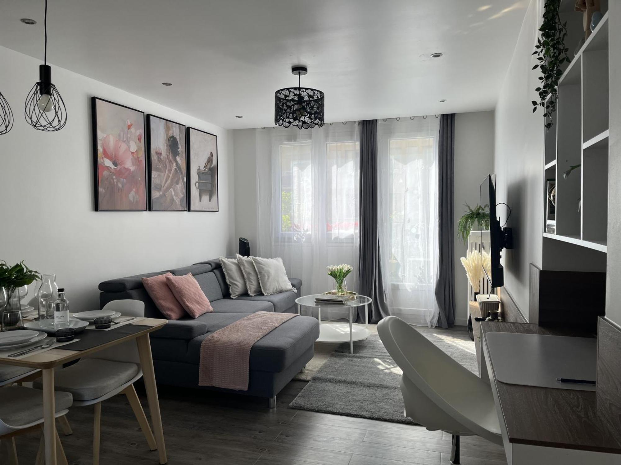 Entire 60M2 Apartment - Close To Paris - Parking - Kitchen - 2Min Rerb - Olympic'24 Bourg-la-Reine Zewnętrze zdjęcie