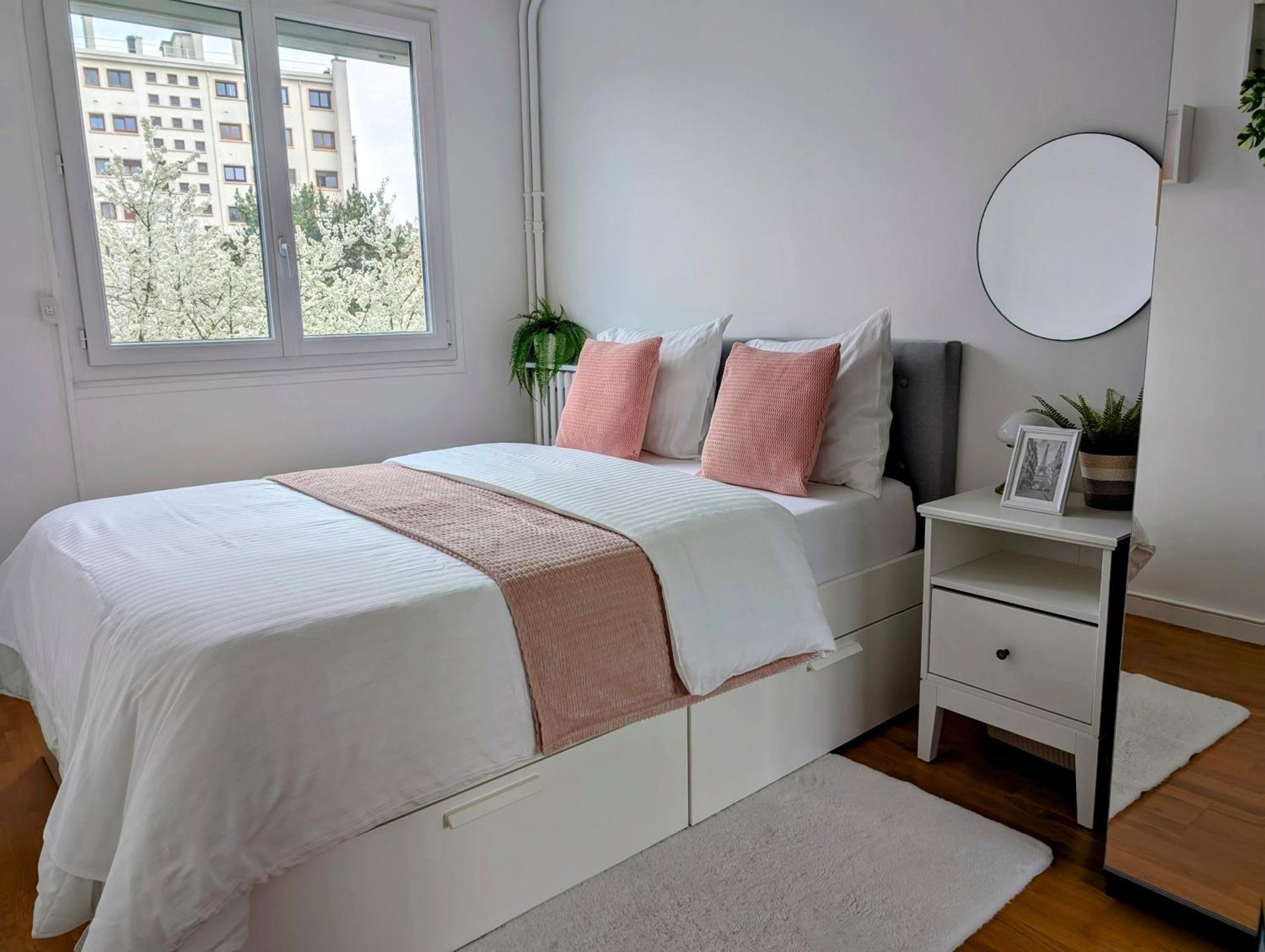 Entire 60M2 Apartment - Close To Paris - Parking - Kitchen - 2Min Rerb - Olympic'24 Bourg-la-Reine Zewnętrze zdjęcie