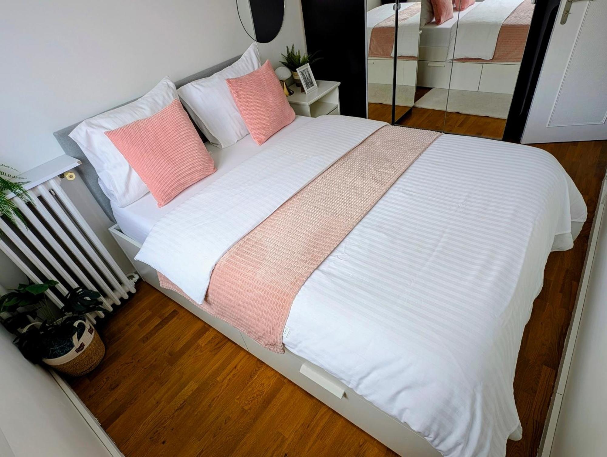 Entire 60M2 Apartment - Close To Paris - Parking - Kitchen - 2Min Rerb - Olympic'24 Bourg-la-Reine Zewnętrze zdjęcie